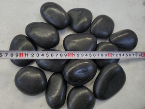 Polished Black Decorative Pebbles – 1 Tonne Bags